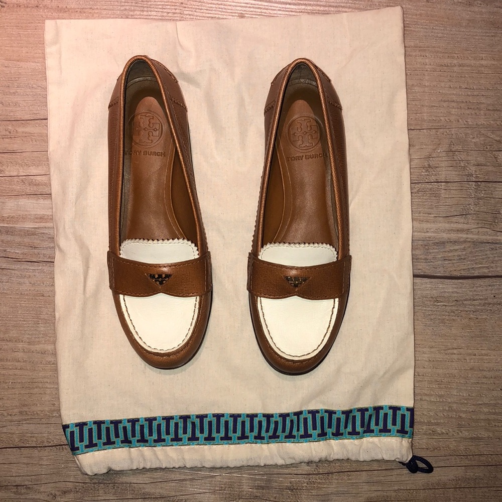 Tory Burch Penny Loafers (Size 6.5)
